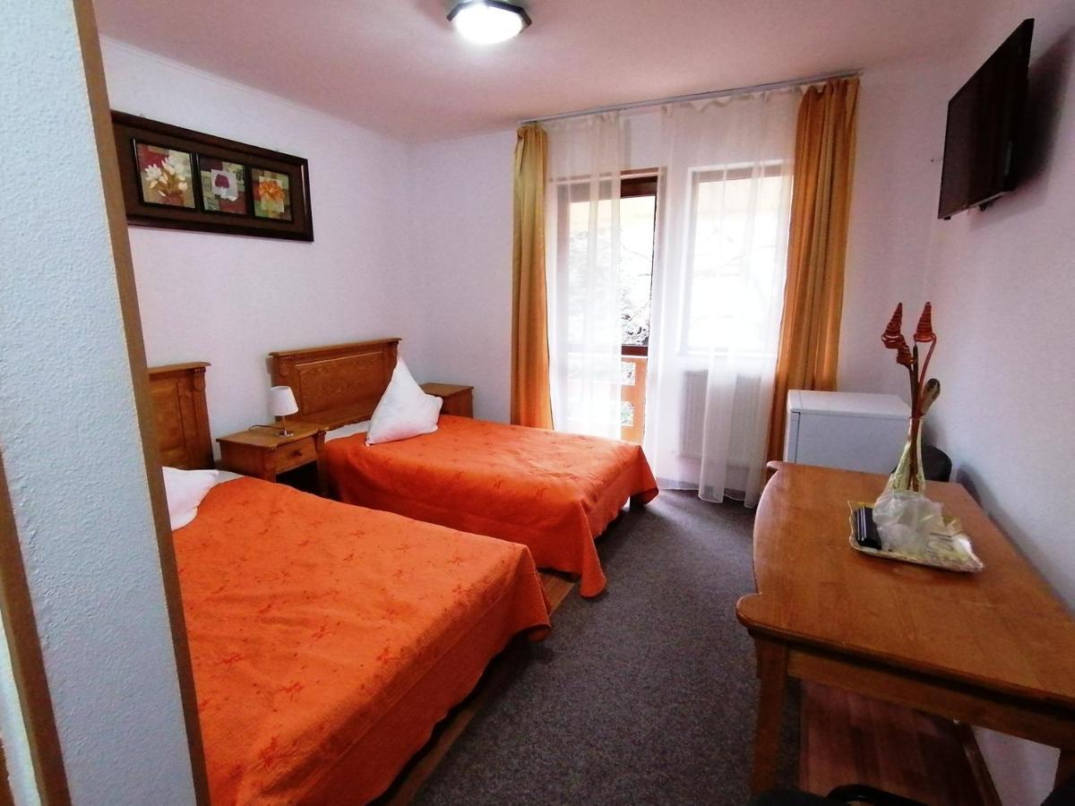 Casa Magica Buşteni Exterior foto